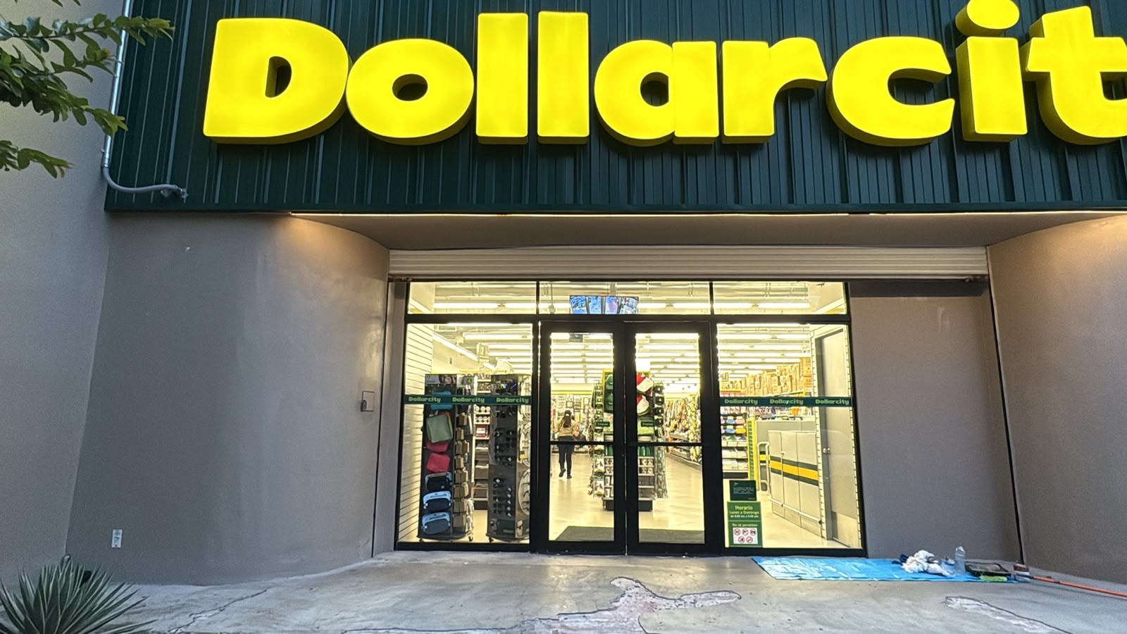 Mantenimiento Dollarcity